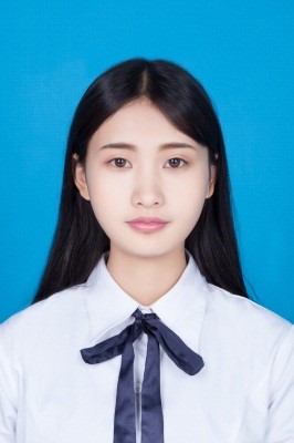 梁莹照片.jpg