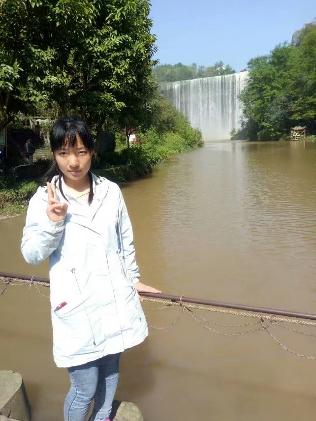 王小五照片.jpg